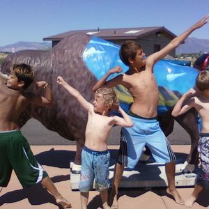 Meet your Posher, Aden